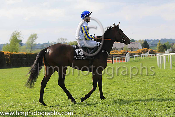 10th Miss Cassy and Mr W J Gleeson 7 ( 13 , white, royal blue and yellow stripes sleeves ) Trainer - D Cullen , Owner - Glending Syndicate
