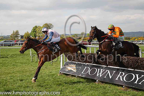 04th Clondaw Frisby and Mr M J O?Hare 5 ( 2 , pink, royal blue sleeves ) Trainer - J G Cosgrave , Owner - Carnglave Racing Syndicate