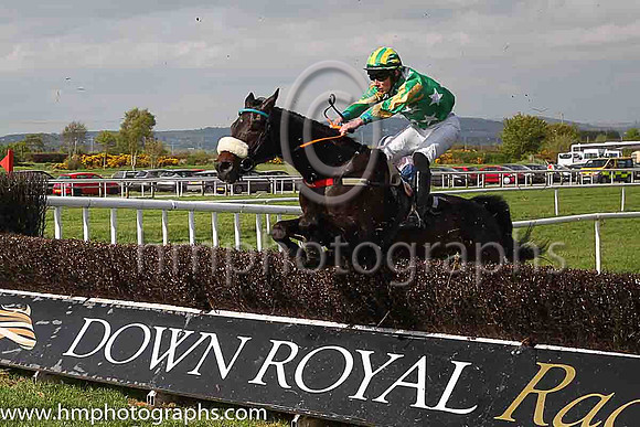 05th Victory Gyp and Mr L O?Carroll 7 ( 7 , emerald green, white stars ) Trainer - D A McLoughlin , Owner - Thomas Carey