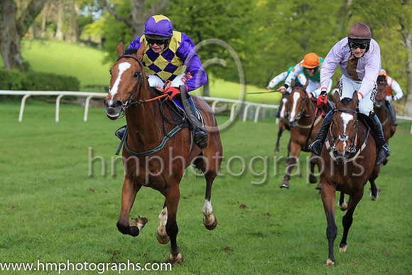 01st TRIBESMANS GLORY and S Fitzgerald ( 21 , PURPLE  YELLOW DIAMONDS; purple sleeves; purple cap,yellow diamond ) Trainer: Michael Goff , Owner : Caitriona Goff
