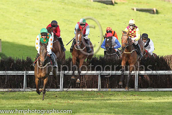 01st SOME RESPONSE and B O'Neill ( 7 , WHITE; royal blue sleeves; red cap ) Trainer: B.R. Hamilton , Owner : Brian Hamilton