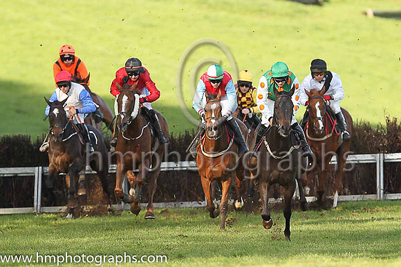 01st SOME RESPONSE and B O'Neill ( 7 , WHITE; royal blue sleeves; red cap ) Trainer: B.R. Hamilton , Owner : Brian Hamilton