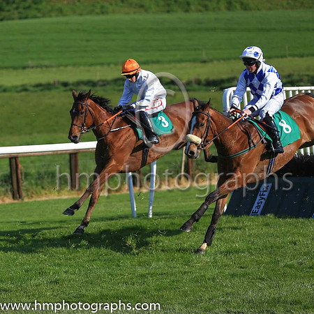 11th King Of Scotland and M F Mooney ( 8 , blue and white diamonds ) Trainer - Mrs A Mooney , Owner - J McCaghy