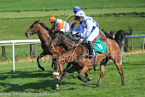 11th King Of Scotland and M F Mooney ( 8 , blue and white diamonds ) Trainer - Mrs A Mooney , Owner - J McCaghy
