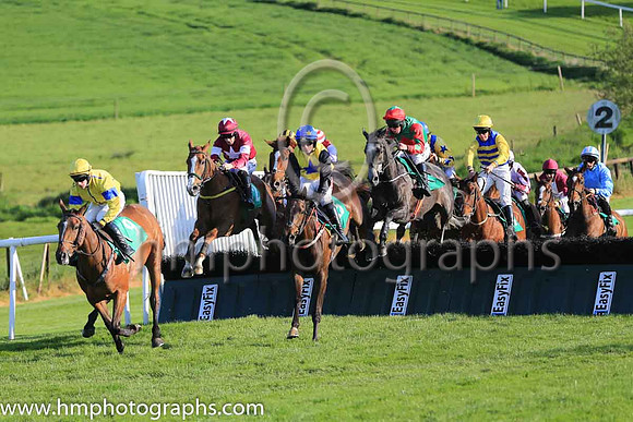 08th Touchedbyanangel and A E Lynch ( 7 , green, red diamond ) Trainer - A Oliver , Owner - R Graffin
