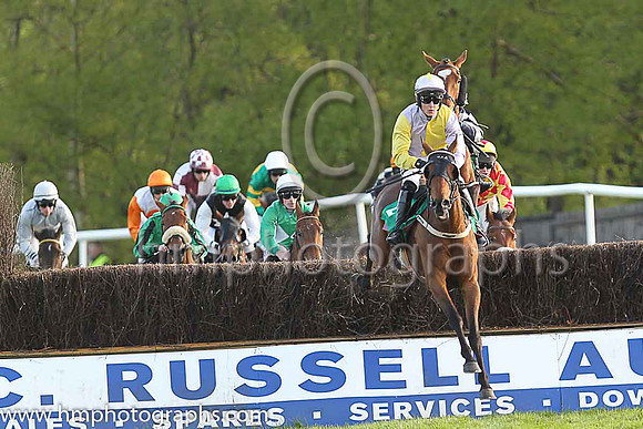 08th Burning Issues and J P O?Sullivan 7 ( 2 , mauve and yellow hlvd ) Trainer - P J Rothwell , Owner - P J Rothwell