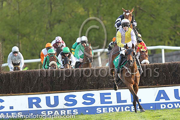 08th Burning Issues and J P O?Sullivan 7 ( 2 , mauve and yellow hlvd ) Trainer - P J Rothwell , Owner - P J Rothwell