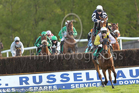 05th Festival Opera and L P Dempsey ( 3 , blue, blue and white sleeves ) Trainer - J P Dempsey , Owner - Brian Pierce