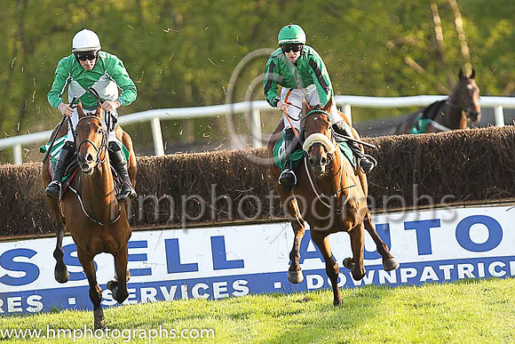 01st Whatsinthecorner and Rachael Blackmore ( 8 , emerald green, black seams ) Trainer - J J Hanlon , Owner - T J McDonald