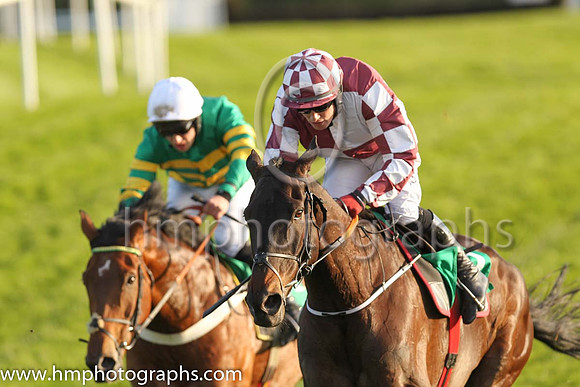 11th Kayf Thou and M A Enright ( 5 , brown and white qtrd ) Trainer - G Elliott , Owner - D Charlesworth