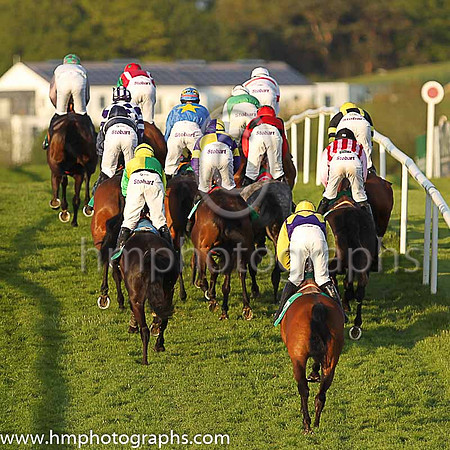 Climbing the hill at Downpatrick Racecourse