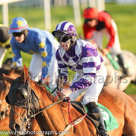 10th Glacial Shadow and C D Meehan 5 ( 13 , purple and white diamonds ) Trainer - D Broad , Owner - Mrs Bernadette Colleary
