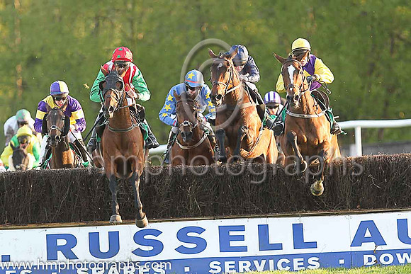 01st Dorkas and L P Dempsey ( 3 , navy blue, pink hoop ) Trainer - J R Finn , Owner - Ms Amanda Finn