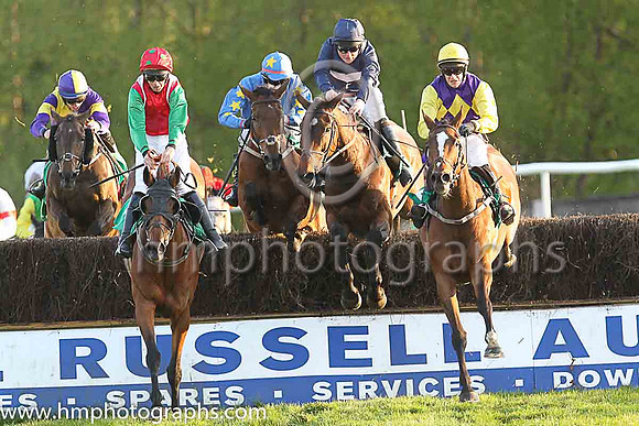 02nd He Knows My Name and A Ring 3 ( 2 , purple, three yellow diamonds ) Trainer - R K Watson , Owner - Mrs C Watson