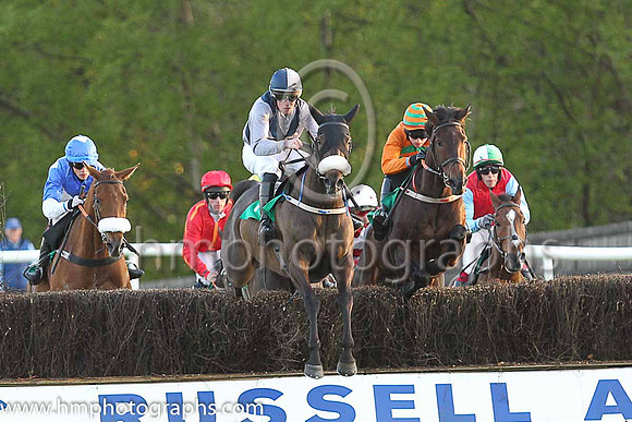 02nd B C?s Pride and Mr N T Prendergast 7 ( 7 , blue and white diabolo ) Trainer - S Fahey , Owner - Miss Heather Heffernan