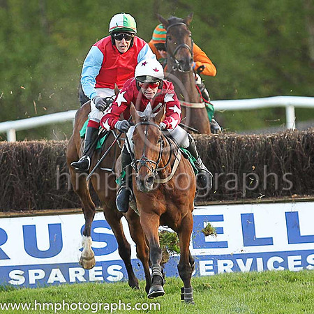 01st Macs Legend and Mr J W Hannon 7 ( 3 , maroon, white star ) Trainer - Gerard Kelleher , Owner - S Prendeville