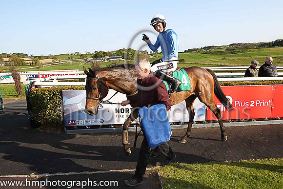 01st King Of Aran and D E Mullins ( 4 , blue, white cap ) Trainer - M C Grassick , Owner - M C Grassick