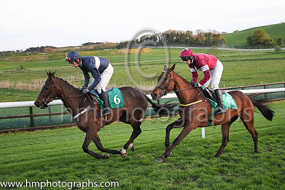 06th Tipp Toe and Mr M J O'Hare 5 ( 5 , maroon white star ) Trainer - N Meade , Owner - Gigginstown House Stud