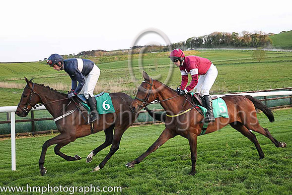 06th Tipp Toe and Mr M J O'Hare 5 ( 5 , maroon white star ) Trainer - N Meade , Owner - Gigginstown House Stud
