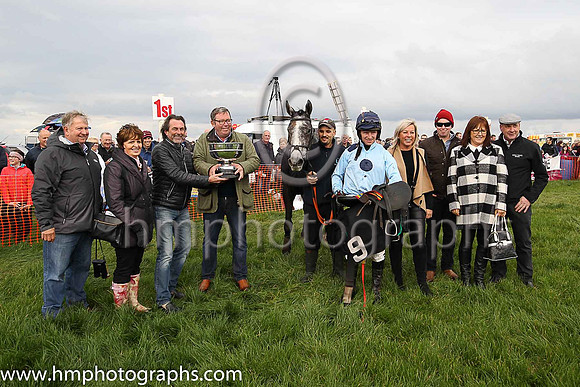 01st RAMORE WILL and N McParlan ( 9 ,light blue,navy large spots ) Trainer: I. R. Ferguson,, Owner : William Porter