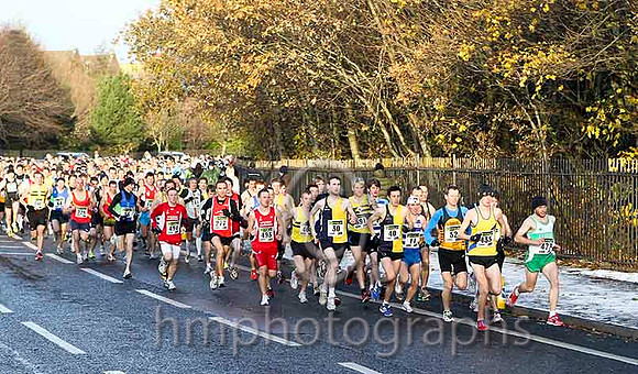 The start of the 2010 Seeley Cup Race at Ormeau Embankment Belfast - FT8E9305-e4