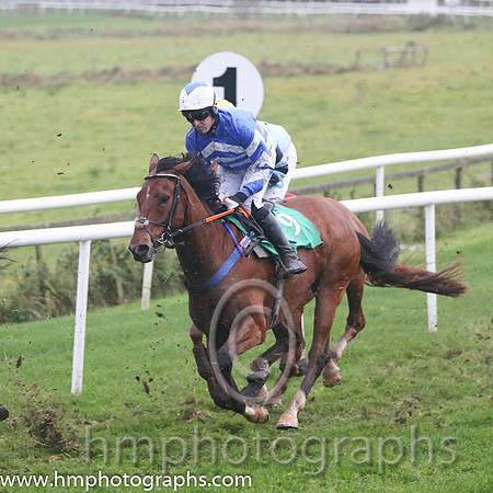 07 Move To The Groove and Mr B O'Neill - - 07th (9 ,Blue and white chevrons ) Trainer - Colin Bowe
