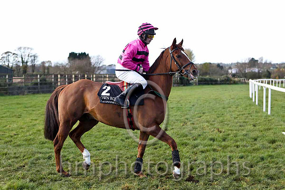 Now This Is It & Mr S Crawford - 6th (2,pink and black hoops ) - CU2D4814-e