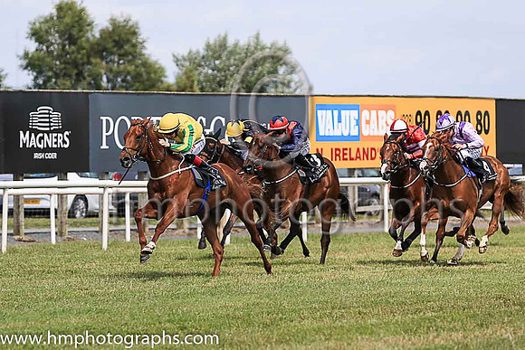 01st Kafu and C T Keane ( 2 , yellow, emerald green and yellow striped sleeves ) Trainer - G M Lyons , Owner - David Spratt  Sean Jones