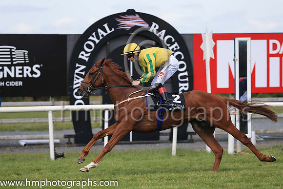 01st Kafu and C T Keane ( 2 , yellow, emerald green and yellow striped sleeves ) Trainer - G M Lyons , Owner - David Spratt  Sean Jones