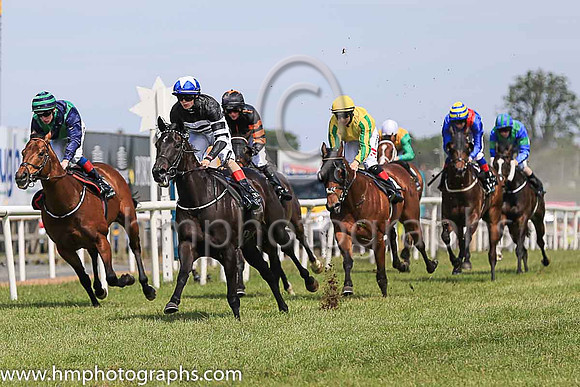 01st Soffia and R P Downey ( 4 , black and white hoops ) Trainer - E Lynam , Owner - Lady O?Reilly
