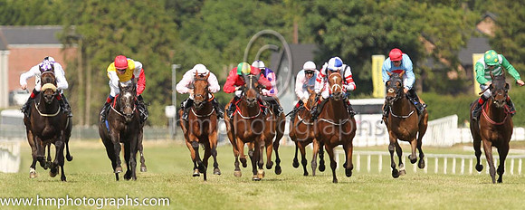 01st Last Garrison and D P McDonogh ( 8 , green and white hoops ) Trainer - M M McNiff , Owner - Atlantic Wave Syndicate