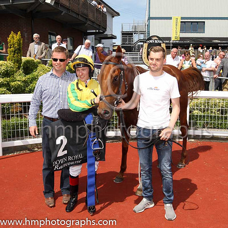 01st Kafu and C T Keane ( 2 , yellow, emerald green and yellow striped sleeves ) Trainer - G M Lyons , Owner - David Spratt  Sean Jones