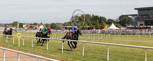 01st Change Of Velocity and K J Manning ( 1 , royal blue, dark blue seams ) Trainer - J S Bolger , Owner - Godolphin