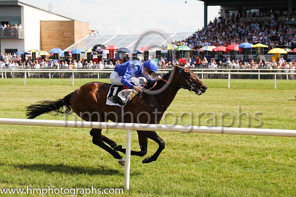 01st Change Of Velocity and K J Manning ( 1 , royal blue, dark blue seams ) Trainer - J S Bolger , Owner - Godolphin