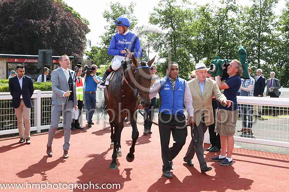 01st Change Of Velocity and K J Manning ( 1 , royal blue, dark blue seams ) Trainer - J S Bolger , Owner - Godolphin