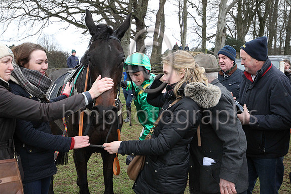01st LOUGH DERG ROSE and J J Codd ( 11 , EMERALD GREEN,yellow epaulettes; emerald green sleeves; emerald green cap,yellow star ) Trainer: Denis Paul Murphy,, Owner : Coffey, P.G.