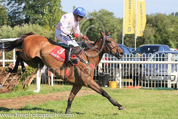 01st Dixie Lee and M A Enright ( 3 , pink, white hoop ) Trainer - D A McLoughlin , Owner - Mrs P J Conway