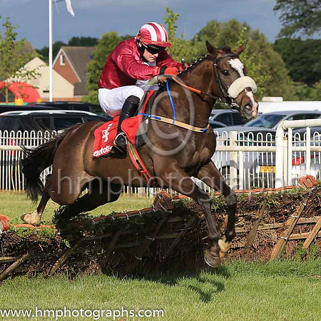 05th Alton Bay and K C Sexton ( 4 , maroon, white hlvd ) Trainer - Peter Fahey , Owner - Anthony Coyne
