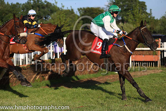 06th Black Benny and D J O'Keeffe 7 ( 9 , green , white star ) Trainer - Peter Maher , Owner - Miss C Woods