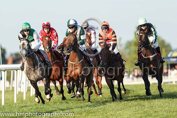 01st Gone Dancin and Mr F Maguire 3 ( 5 , green and black qtrd ) Trainer - D Bunyan , Owner - Shauna Carroll  Daniel Givens