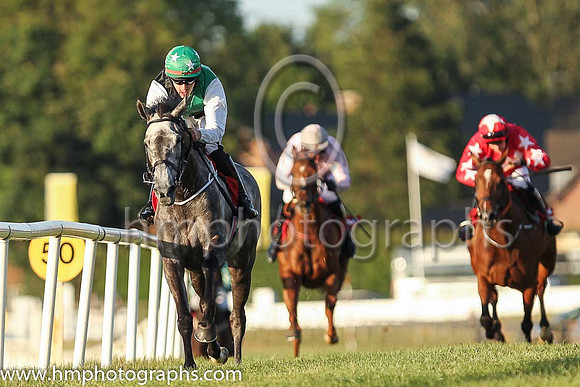 01st Gone Dancin and Mr F Maguire 3 ( 5 , green and black qtrd ) Trainer - D Bunyan , Owner - Shauna Carroll  Daniel Givens