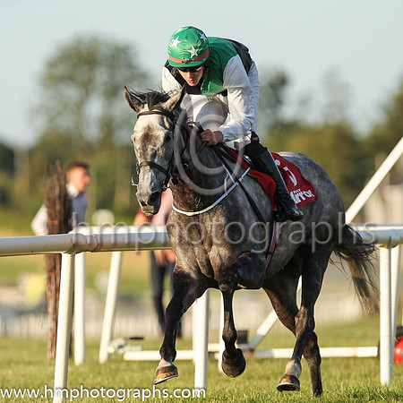 01st Gone Dancin and Mr F Maguire 3 ( 5 , green and black qtrd ) Trainer - D Bunyan , Owner - Shauna Carroll  Daniel Givens