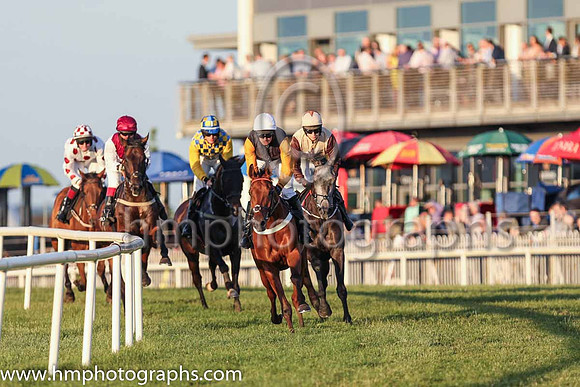 01st Not The Chablis and Mr M J O'Hare 3 ( 7 , black, amber sleeves ) Trainer - E P Harty , Owner - Mrs E P Harty