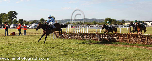 01st Roi De Dubai and D J McInerney 3 ( 16 , light blue, purple stars ) Trainer - J C McConnell , Owner - Ms Caroline Ahearn