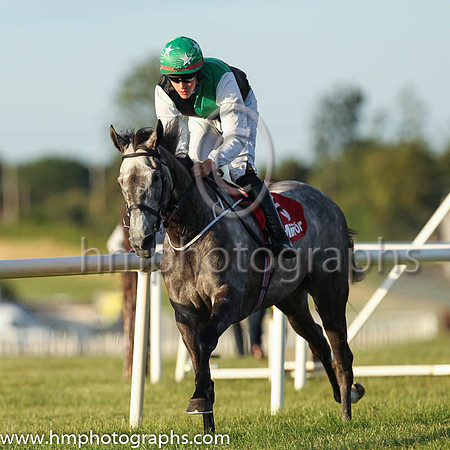 01st Gone Dancin and Mr F Maguire 3 ( 5 , green and black qtrd ) Trainer - D Bunyan , Owner - Shauna Carroll  Daniel Givens - CU2D1392