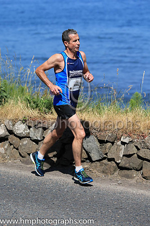 9 Noel Connor (32) MALE 3:06:34