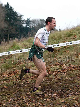 Brian Campbell - Willowfield Harriers & Northern Ireland - 16th in 29.46 - _MG_0332-e3a4j