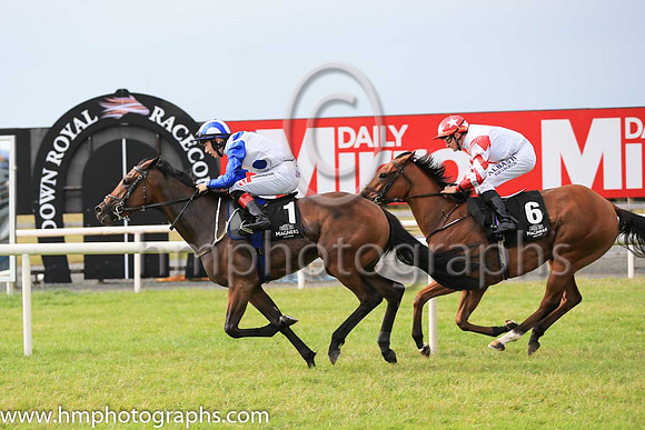 01st Bailly and C T Keane ( 1 , white, blue spots ) Trainer - G M Lyons , Owner - Sean Jones  David Spratt