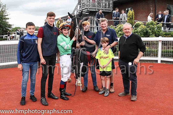 01st Very Smart and K J Leonard 3 ( 11 , Very Smart ) Trainer - P Martin , Owner - T F Brennan