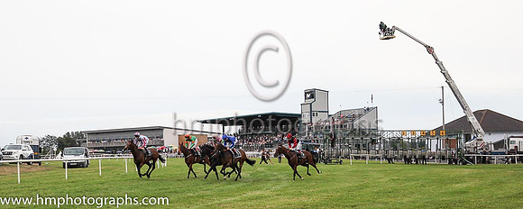 The start of Her Majesty's Plate Staked (Listed Race) at Down Royal
